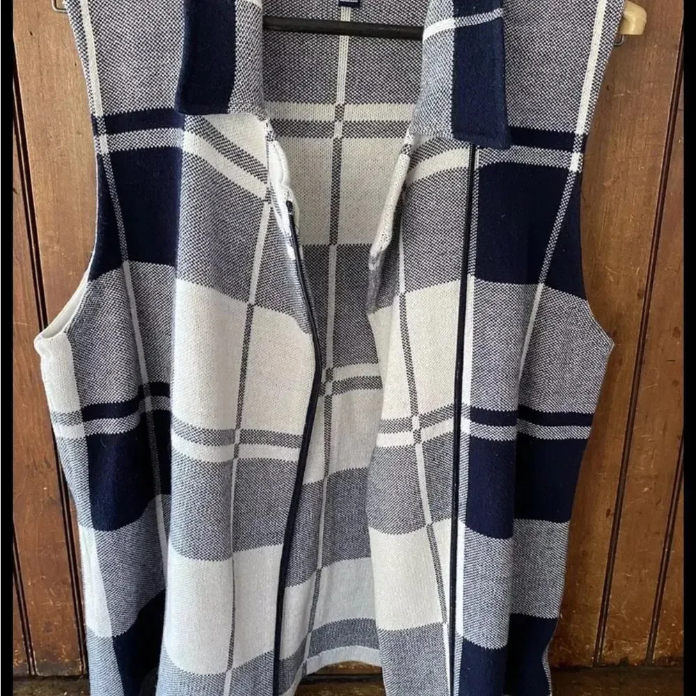 NWT Chaps Navy Plaid Asymmetric Full Zip Sweater Vest Womens Small Cotton - Picture 6 of 8